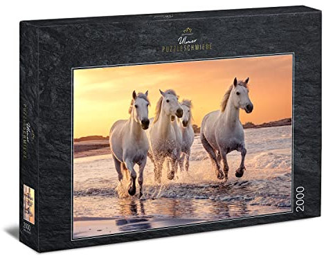 Ulmer Puzzleschmiede - Pferde-Puzzle Camargue-Pferde - 2000 Teile Tierpuzzle - das weiße Pferd in freier Wildbahn in der Camargue, Provence, Südfrankreich