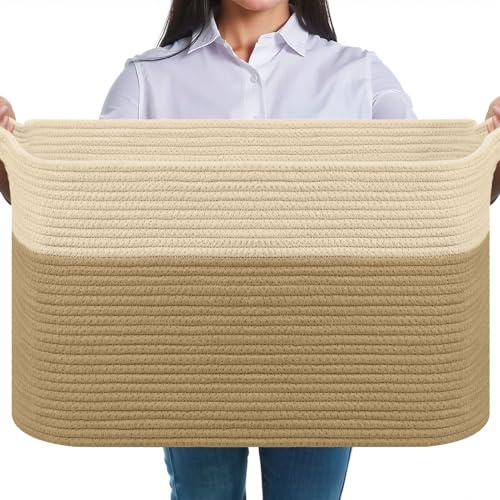 JOJOSEE Faltbarer Wäschekorb, 63L Aufbewahrungskorb Beige & Jute | Geflochten Aufbewahrungskorb mit Henkel, Laundry Baskets aus Baumwolle, Ideal für Decken, Kleidung, Kuscheltier, Spielzeug