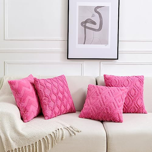 Fancy Homi 4 Packungen Hot Pink dekorative Kissenbezüge 45x45 cm für Wohnzimmer, Couch, Bett, Sofa, weiches Kunstfell, adrettes KAWS, 3D-strukturierte Plüschwolle, quadratischer Kissenbezug 45x45 cm