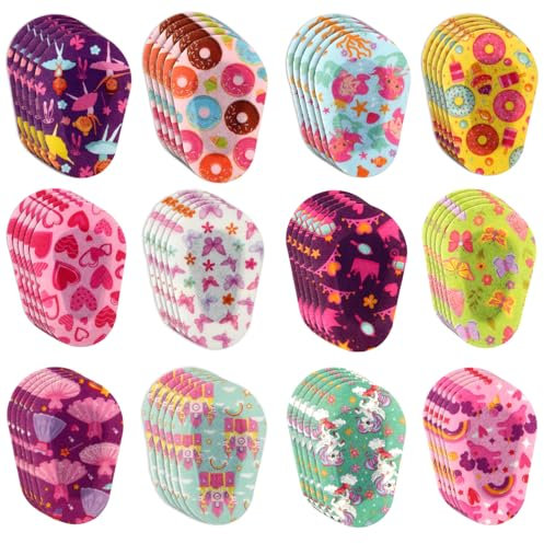 BOXOB 60pz Bende Colorate Gli Occhi per Bambini, Non Tessuto Monouso Traspiranti Design Divertenti Bende Adesive Gli-Occhi per Bambini Ragazze Ragazzi Occhi Pigri e Blocco della Luce (12 Stili)