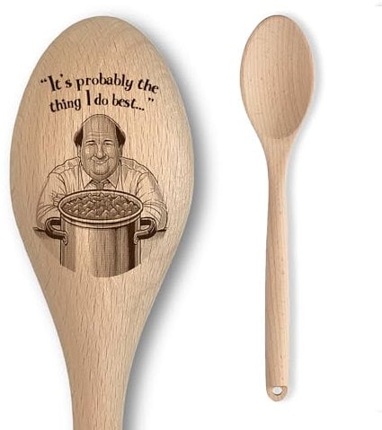The US Office Kevin Malone Inspired Wooden Spoon – Kevin's Chilli Inscription – Funny Cooking Baking Gift for Men & Women - Unofficial Fan Item (Kevin's Chilli)