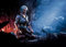 Displate Offiziell Witcher MetallPoster Magnetische Befestigung Inklusive Lizenziert Bilder Hochwertiges Poster Wild Hunt Meditating Ciri Poster 45 cm x 32 cm