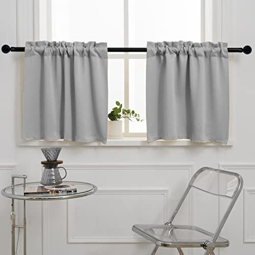 Pickluc Cortina de café gris claro (media cortina de ventana) 24'' largo,cortina de cocina pequeña con bolsillo para barra,cortina opaca corta para ventana pequeña,30'' ancho y 24'' largo,2 paneles