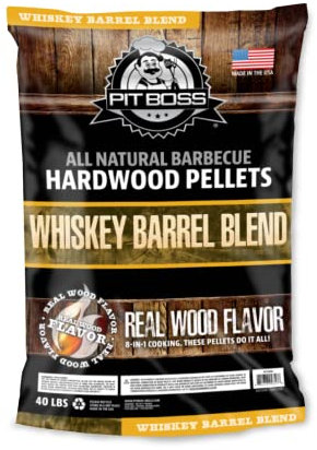 Pit Boss Mélange de fûts à whisky de 18 kg - Granulés de bois naturel pour barbecue à granulés et fumoirs
