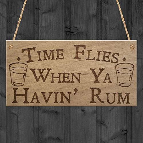 Red Ocean Havin Rum Funny Alcohol Man Cave Home Bar Pub Hanging Plaque Friend Gift Sign