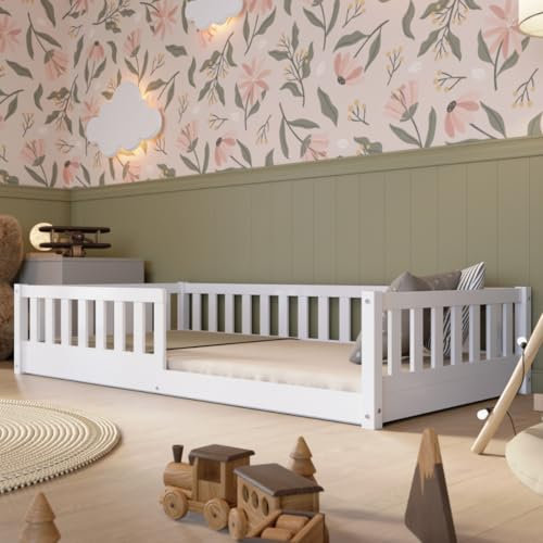 Crazy Pine Kinderbett 80x160 cm – Massives Montessori Bodenbett aus Holz in Weiß mit Rausfallschutz – Sicheres Kleinkindbett – Skandinavisches Design, Leichte Montage - Crazy Basic