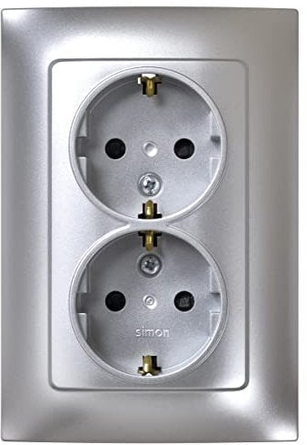 SIMON - Enchufe Doble de Empotrar Schuko, Serie Simon 10, 250V, 16 A, Enchufe de Pared Plano y Fino, Fácil de Instalar, Incluye Marco, Tapa y Mecanismo, Base de Enchufe Hembra Color Aluminio,8,4x12cm