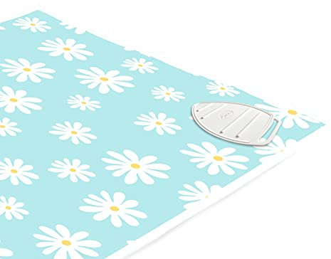 Encasa XO Tapis de Repassage 120x70 cm avec Rembourrage de 3mm & Repose-Fer Silicone pour Le Repassage à la Vapeur sur la Table ou Le lit-Couverture résistante à la Chaleur- Bleu de Marguerite