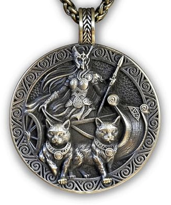 Baldur Jewelry Wikinger-Schutzgöttin Freya Valkyrie Schildmaid mit Katzen - Halskette – Nordischer Schutzanhänger mit 55 cm langer Edelstahlkette