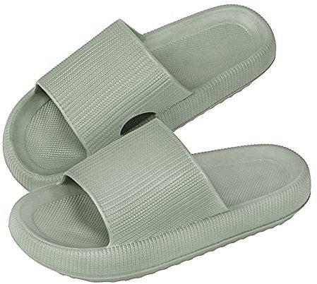 MUYOGRT Cloud Sliders Women Men, Non-Slip Cloud Slippers Women Summer, Soft Flip Flops Bathroom Slippers, Pillow Sliders for Pool Shower Beach(Green #1, 7/7.5)