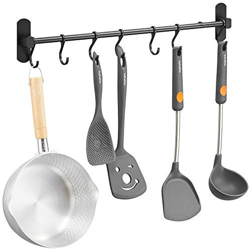 Yareta Colgador Utensilios Cocina con 7 Ganchos, Soporte Utensilios Cocina con Pegamento Patentado, Aluminio, Acabado Mate, 40CM (Negro)