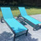 PURPLE LEAF Bain De Soleil Lot De 2 avec Table Textilène, Transat Jardin Extérieur Piscine Aluminium, Transat Piscine Chaise Longue Pliable 2 roulettes, Lac Bleu