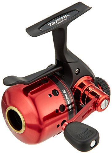 Daiwa 14 Underspin Spinnrolle Schwarz Metall, Nylon, Spinnfischen, 56 cm Wickellänge, 4,3 Übersetzung, 250 g Gewicht, 6-95 m Gewinde, 6-95/8-70/4,5-22,7 kg Nylonschnur-Kapazität