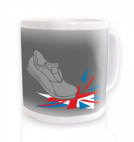 Trainer avec Union Jack Mug