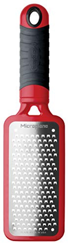 Microplane Kitchen Grater Coarse for Cheese, Carrot, Ginger, Coconut, Nuts and Horseradish from The Home Series in Red & Stainless Steel