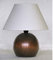 Lampada lumetto abat jour da comodino sfera in legno tornito con paralume; produzione propria, made in Italy (noce)