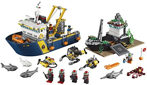 LEGO 60095 City Explorers Deep Sea Exploration Vessel