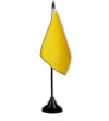 Flaggenfritze Tischflagge Einfarbig Gelb 10 x 15 cm, gelbe Flagge, reißfestes Polyester, farbintensiver Siebdruck, kleine Fahne mit Kunststoff-Sockel