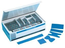 Sterochef Hypo-allergenic Blue Detectable Washproof Plasters - 100 Assorted
