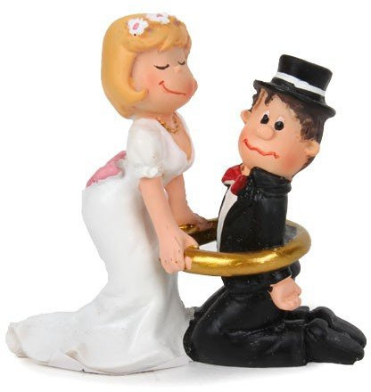 Hobbyfun Hochzeitspaar mit Ring ca. 8 cm Tortendeko Tischdeko