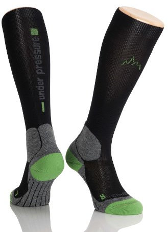 Sport Kompressionsstrumpf 'under pressure' TREKKING- Kompressionsklasse 18-21mmHg (schwarz/grün, 35-38 (Wadenmaß: 28-38cm))