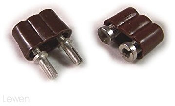 Stecker und Kupplung aus Kunststoff braun von Kahlert, Krippenelektrik.
