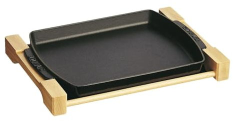 STAUB Assiette en Fonte avec Support Bois, Rectangulaire, 33 x 23 cm, Noir Mat