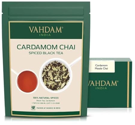 VAHDAM Kardamom Chai Tee | 100g Loser Tee | 100% Natürlicher Gewürzter Schwarzer Tee mit Kardamom | Traditionelle Indische Masala-Chai-Mischung | Vakuumversiegelt für Frische