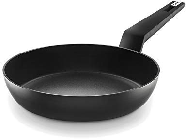 CASTEY - Sartén de Inducción Titanium, Modelo TT-20, Color Negro, Tamaño 20 cm, Aluminio, Revestimiento Antiadherente, sin PFOA, Base Full Induction, Apta para Todas las Cocinas