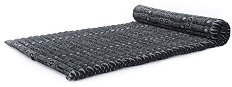 Leewadee Kapok Rollmatte – Handgefertigte Schlaf- & Relax Faltmatte aus Thailand, vielseitig als Gästebett, Campingmatte, Yogamatte oder Futon nutzbar, 190 x 100 cm, Schwarz