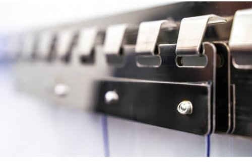 AirTech-UK PVC Strip Curtain Door Kit 2 x 2 meters Coldroom Warehouse Catering Vinyl Clear Plastic with 13 Strips (2mm Thick and 200mm Wide), Stainless Steel Rail and Clamps