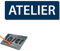Plaque gravée autocollante 30x10 cm Atelier fond bleu