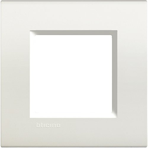 Bticino - lna4802bi placa 2 mod blanco livinglight Ref. 6572550011