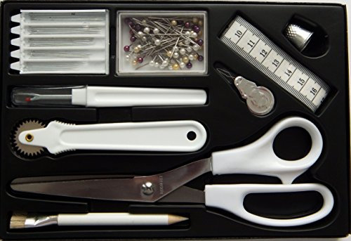 Nähset/Haus- und Hobbyschneiderei (107 Teile) u.a. Schere, Nahttrenner, uvm...