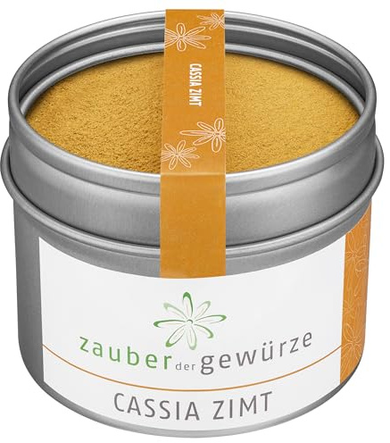Zauber der Gewürze Cassia Zimt - gemahlen, Cassia Zimtpulver für intensiven Zimtgeschmack in Desserts, Kuchen und Milchspeisen, Spitzen-Qualität in wiederverschließbarer Aroma-Dose, 45 g