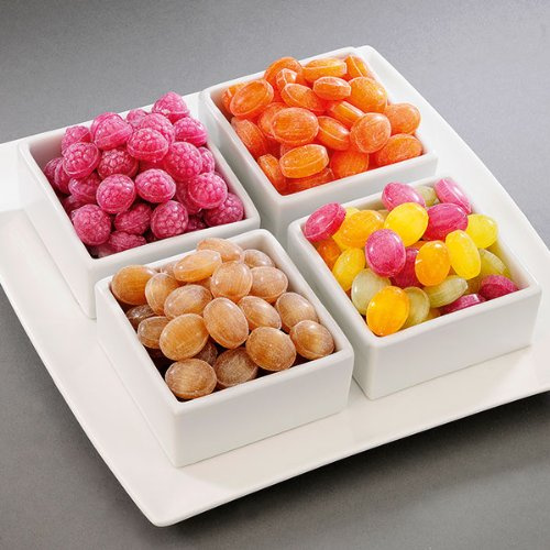 Diese erfrischenden Bonbons sind zuckerfrei und ermöglichen Ihnen so einen unbeschwerten Genuss. Die Mischung besteht aus 4 traditionellen Sorten, je 100 g Himbeere, Sanddorn, Alpenkräuter und Fruchtmischung (1 Packung).