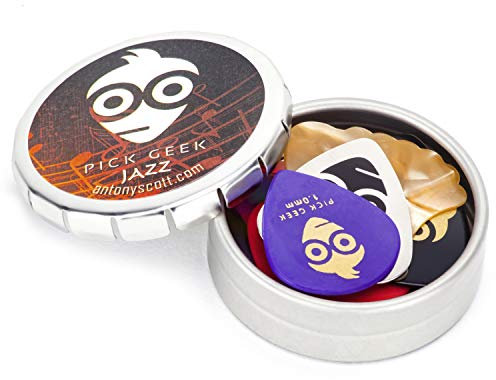 Pick Geek Jazz Plektren Set | 18 Coolen Assortierten Gitarre Picks (Plektrum) | für E-, Akustik- und Bass-Gitarre | in einer Luxusmetall 'Klick-Klack Dose | 4 Stärken