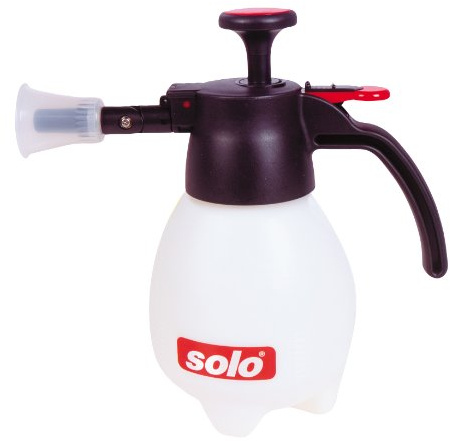 Solo 418 One-Hand Pressure Sprayer with Ergonomic Grip for Gardening, Fertilizing, Cleaning & General Use Spraying, 1 Liter