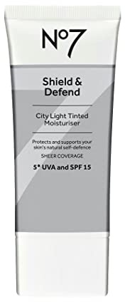 No7 City Light Tinted Moisturiser - Moisturiser Medium