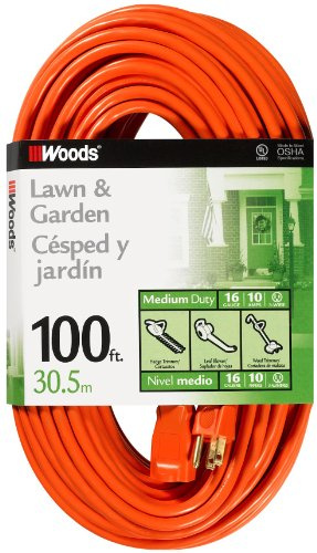 Southwire Extension Cord - Standard SJTW Design for Outdoor Use - Waterproof Vinyl Jacket - Bright Orange for Visibility - Durable Molded Plug - 16/3 Gauge - 100-Foot Outdoor Cord