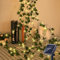 GuKKK Lichterkette Außen Solar, 100LED 2M 5 Stränge(10 M)Künstlicher Efeu Lichterkette 8 Modi, Wasserdicht Solarlichterkette, für Garten Balkon Hochzeit Zaun Camping Weihnachten Dekorationen, Warmweiß