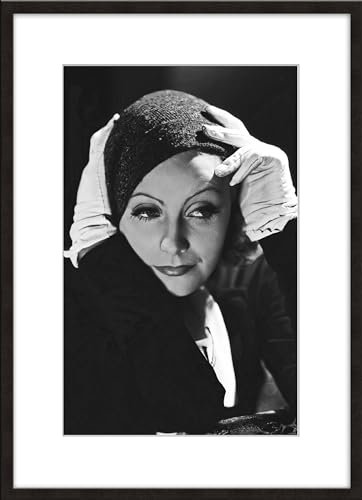 artissimo, schwarz weiß Poster mit Passepartout und Rahmen 51x71cm, PE6586-SC, Stars: Greta Garbo, Bild, Wandbild, Bild, Hollywood Legenden, Berühmte Filmstars, Schwarz weiß Foto gerahmt