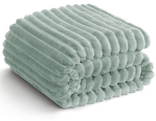WAVVE Coperta Plaid Pile 220x240 cm, Coperta Letto Singolo/Letto Matrimoniale, Coperta di Flanella 300gsm 240x220 cm, Coperta Divano Grande Caldo Morbida, Verde