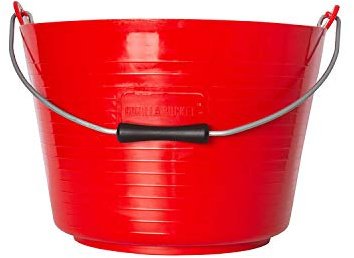Red Gorilla Bucket Flexible Horse Pony Feeding Builders or Gardeners Bucket Tub With Metal Handle 22 Litres Capacity for General Garden or Building Use (Red)