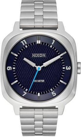 Nixon Herren Armbanduhr Fremont mit silberfarbigem Edelstahlarmband, 10 Bar, Gehäusedurchmesser: 40 mm, A1444-5210-00