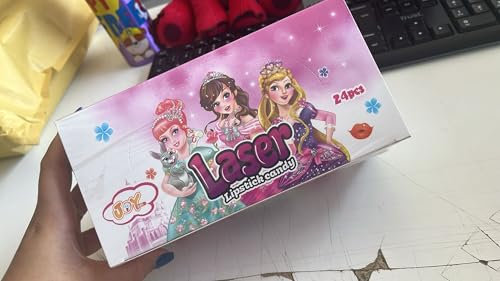 Joygum Laser Lipstick Candy 24 Einheiten; Lutscher in Form eines Lippenstifts mit Licht in 3 verschiedenen Farben