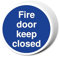 Fire Door Keep Closed Schilder, 80 mm x 80 mm, Multipack, stark haftende Vinyl-Aufkleber für Brandschutztürsicherheit (6)