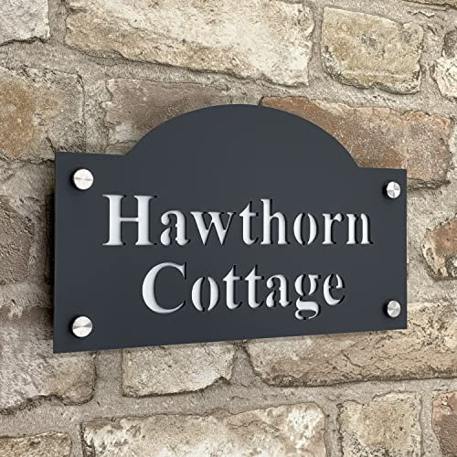 The House Sign Company - Ludlow House Name Plaques for Outside - Personalised Weatherproof Door Signs and Plaques for Home