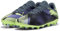 PUMA Future 7 Play MG, Soccer Shoe Unisex Adulto, Gray Skies-Elektro Purple-Fizzy Apple White, 42 EU