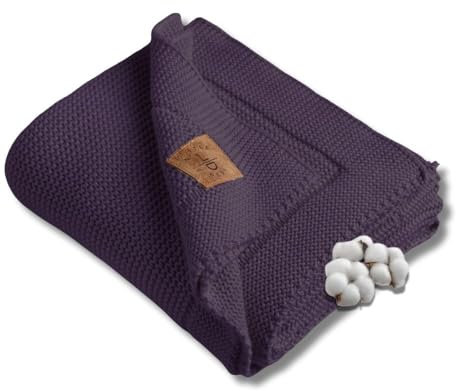 Little Dedi Temperatur-regulierende Strickdecke aus Bio-Baumwolle, GOTS-Zertifiziert, 80x100 cm. Weinbeere – Ideal als Kuscheldecke und in eleganter Geschenkbox für Babys, Atmungsaktiv